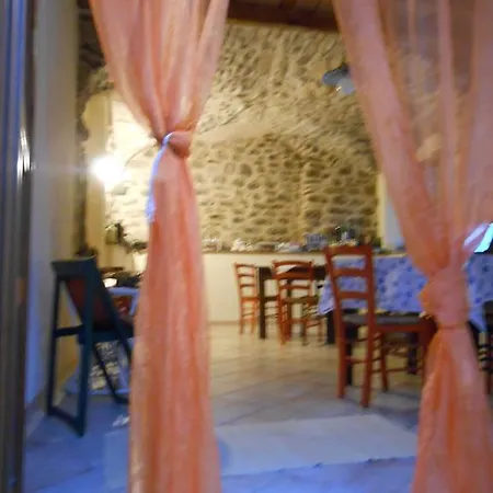 Di Là Dall'acqua Alloggio per agriturismo Fivizzano