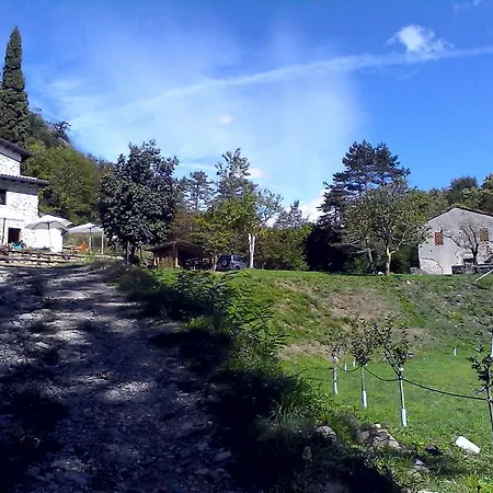 Di La Dall'acqua Farm stay