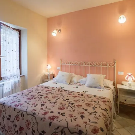 Di La Dall'acqua Farm stay Fivizzano